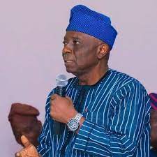 Missing govt asset: Osun Senator, Oriolowo demands public apology